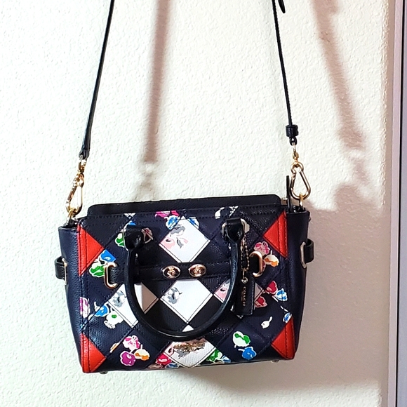 Coach Handbags - Coach Crossbody Purse